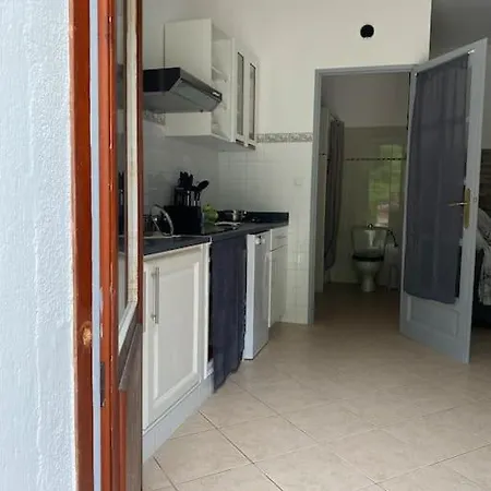 Holiday home Serenice - F2 Au Calme, Climatise, Wifi Et Parking Gratuit *