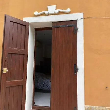 Holiday home Serenice - F2 Au Calme, Climatise, Wifi Et Parking Gratuit *